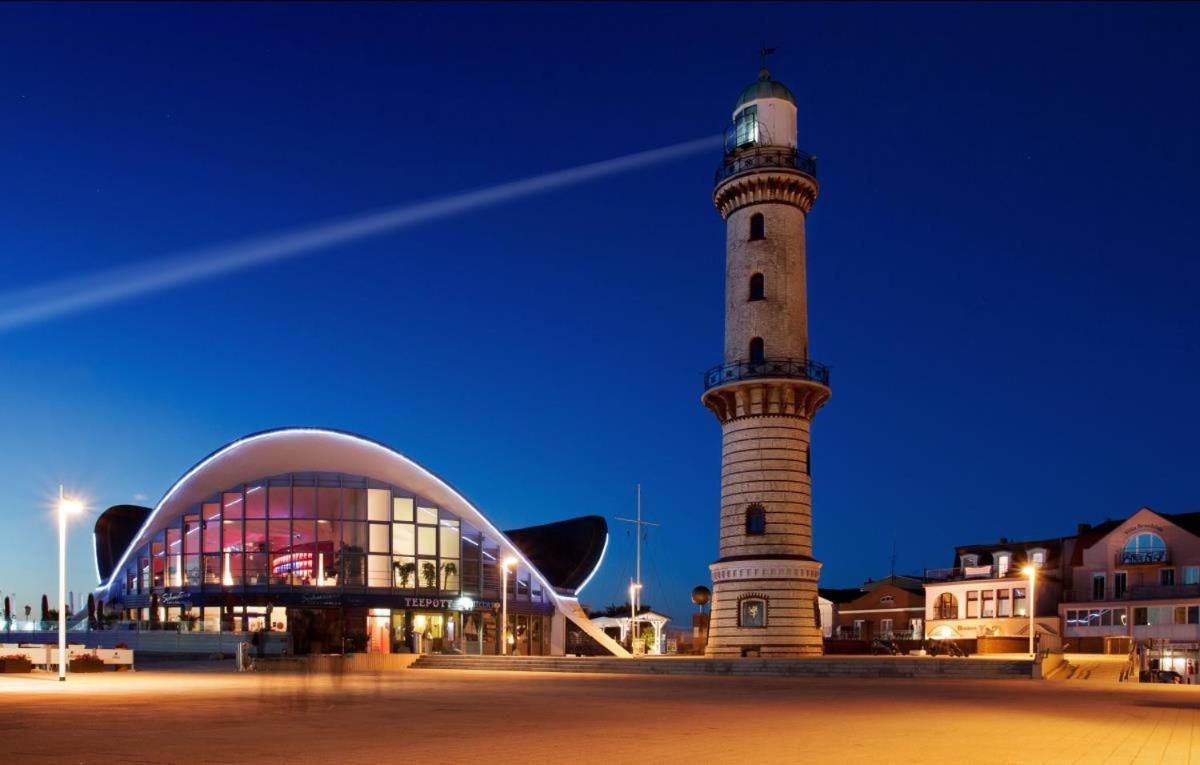 Ferienwohnung Sonnenuntergang, am Leuchtturm Rostock Exterior foto